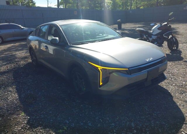 2025 KIA K4