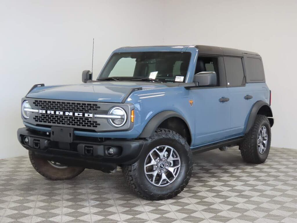 2025 FORD Bronco