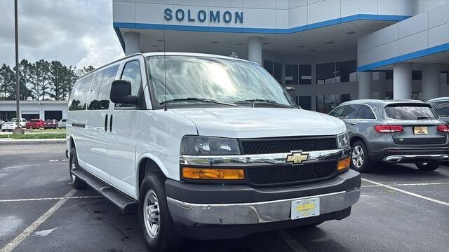 2023 CHEVROLET Express