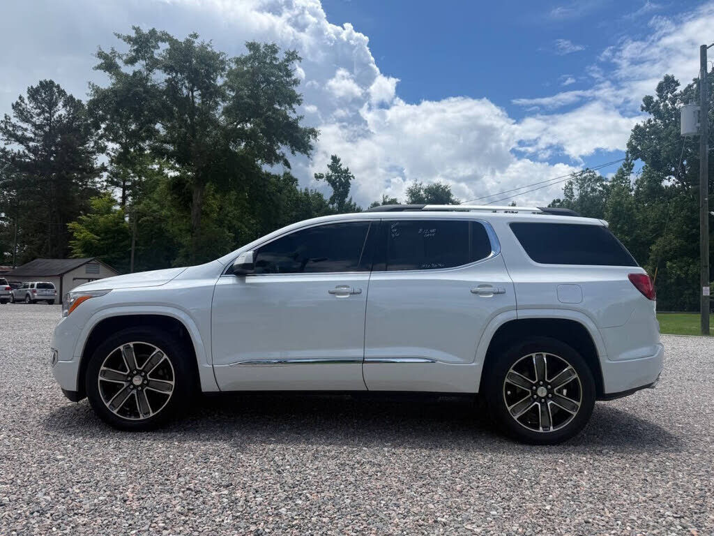 2017 GMC Acadia