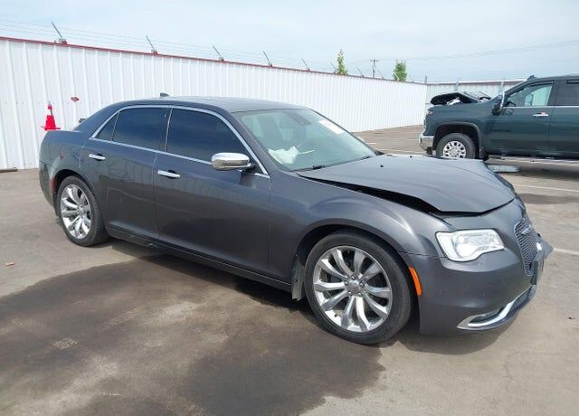 2016 CHRYSLER 300