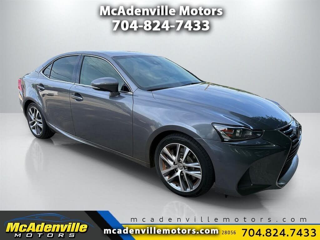 2020 LEXUS IS