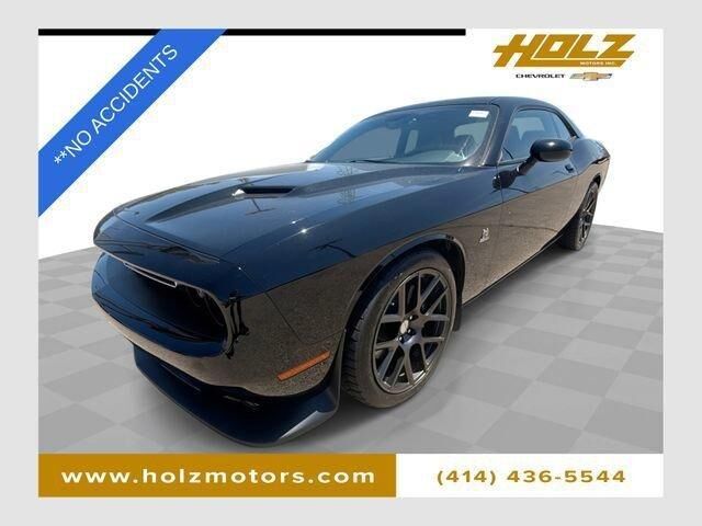 2016 DODGE Challenger