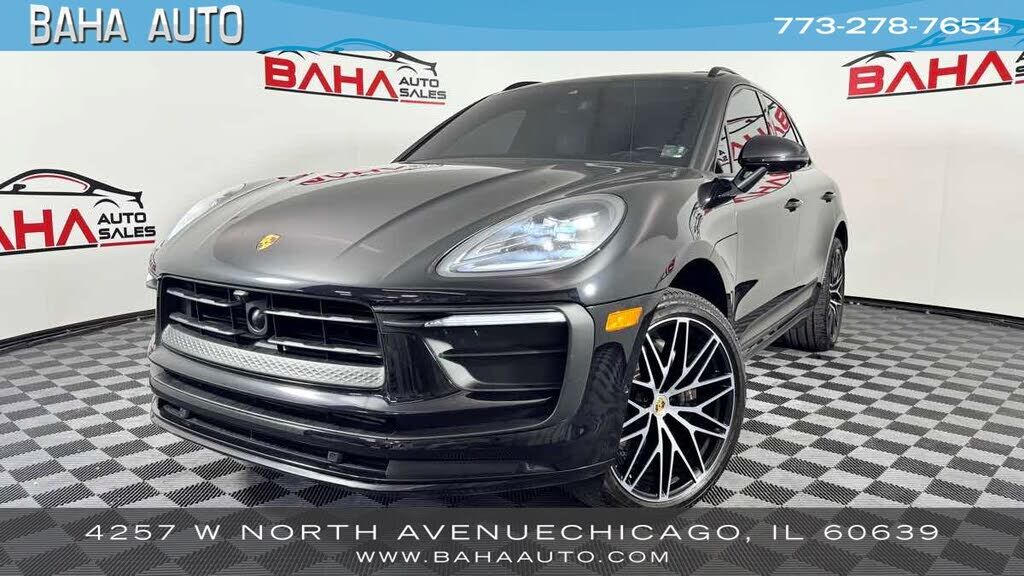 2023 PORSCHE Macan