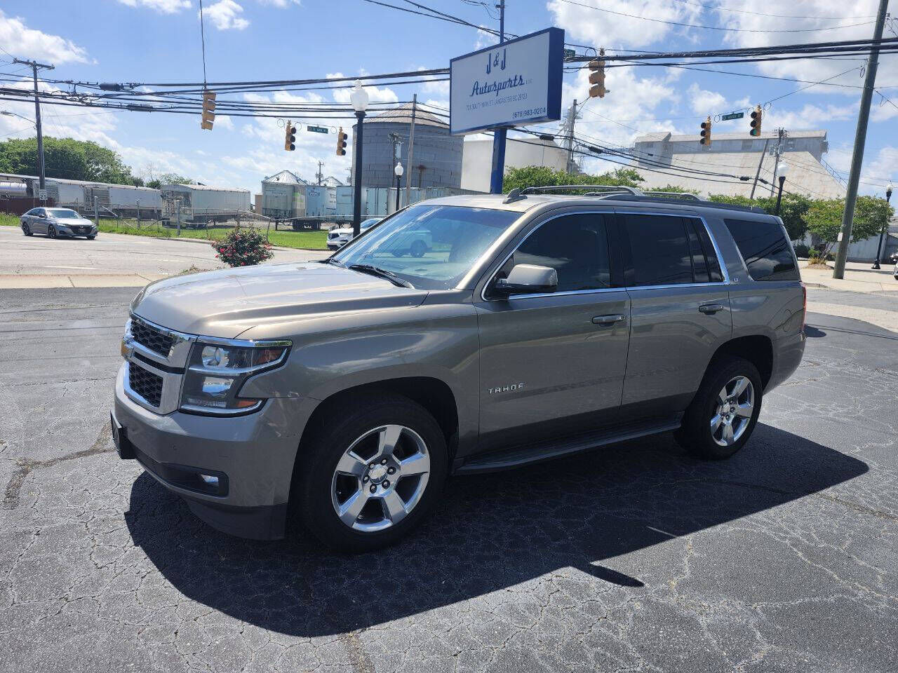 2017 CHEVROLET Tahoe