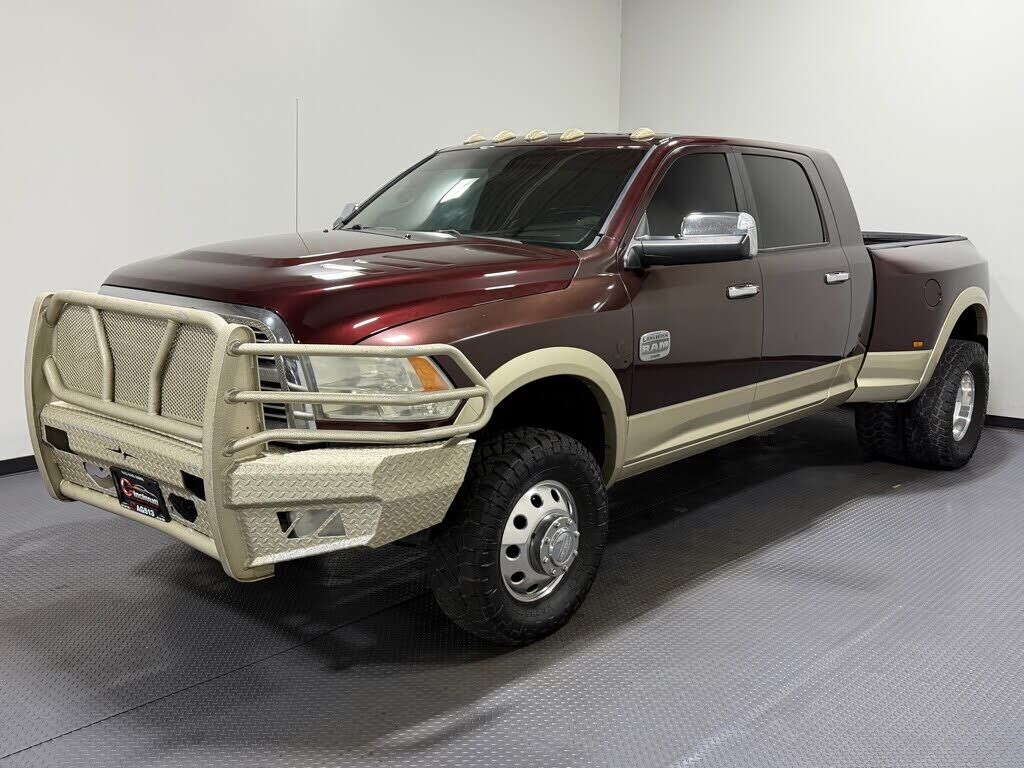 2012 DODGE Ram
