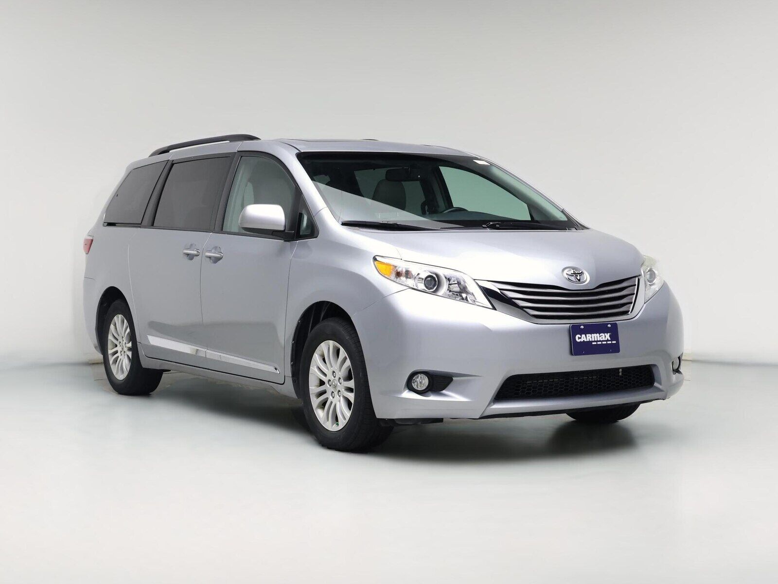 2016 TOYOTA Sienna