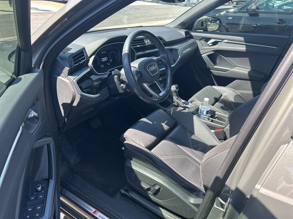 2021 Audi Q3