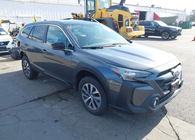 2025 SUBARU Outback