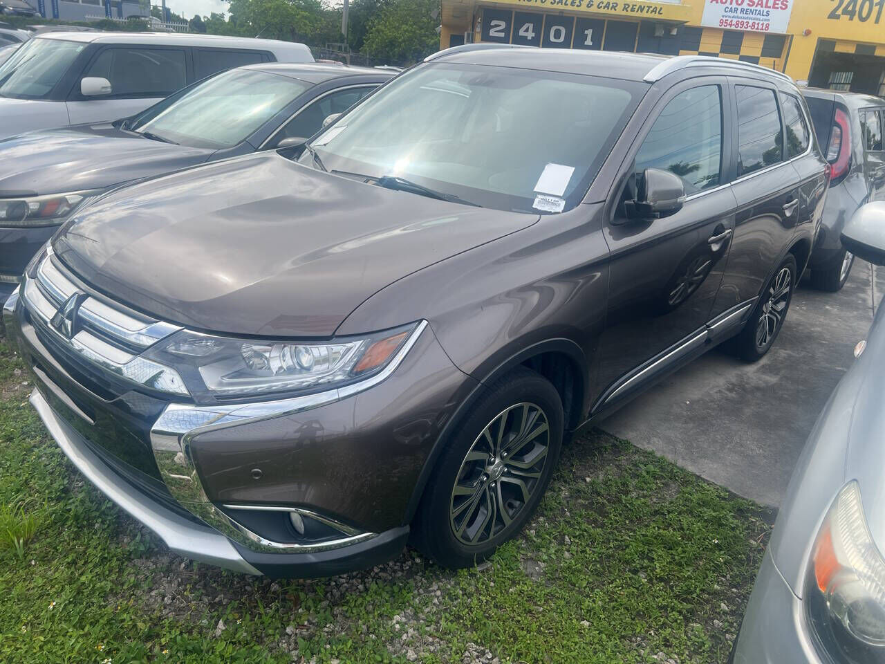 2017 MITSUBISHI Outlander