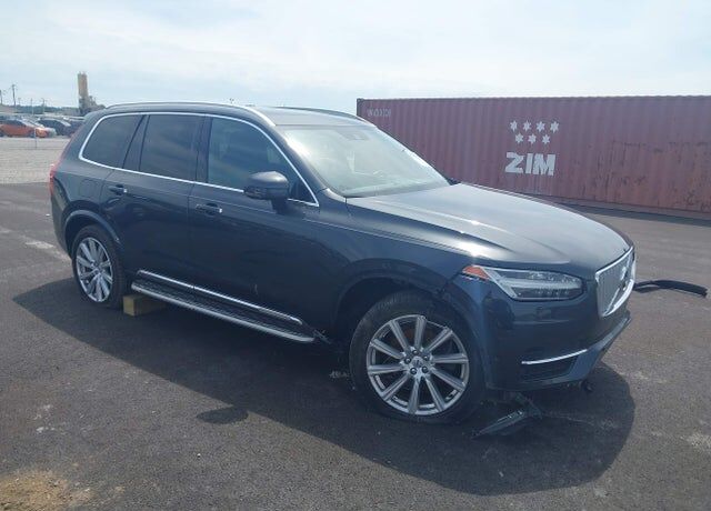 2016 VOLVO XC90