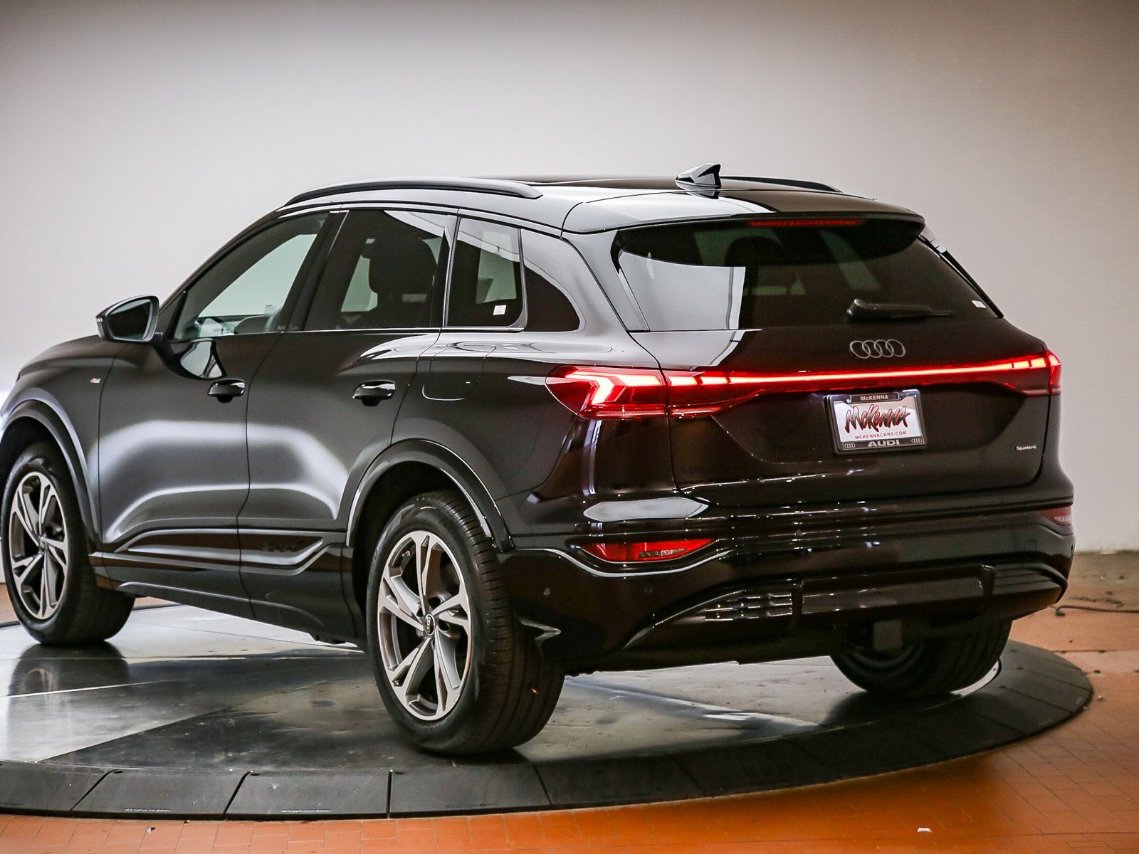 2027 Audi Q6