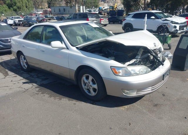 1999 LEXUS ES