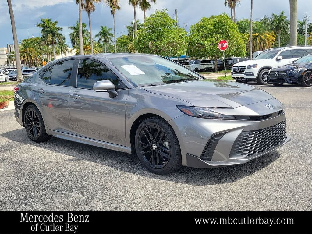 2025 TOYOTA Camry