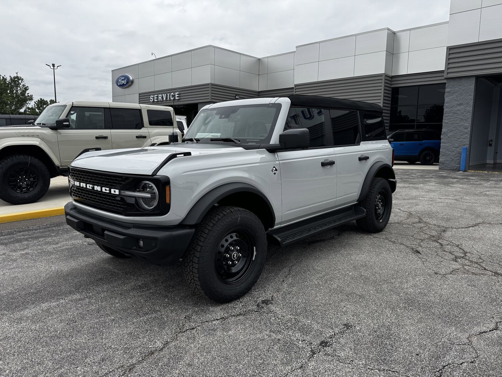 2026 FORD Bronco