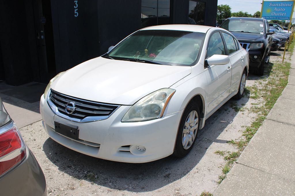 2011 NISSAN Altima
