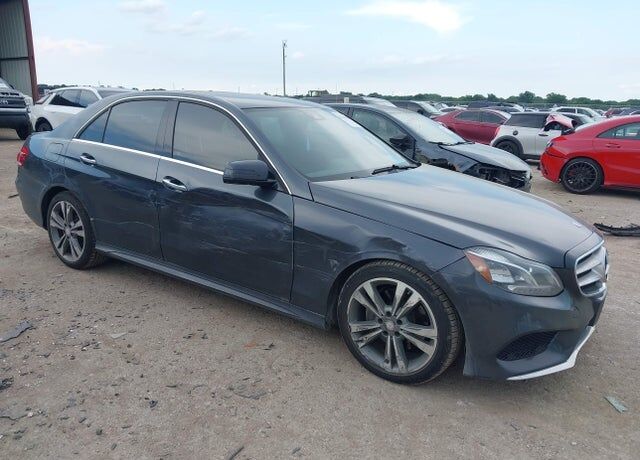 2016 MERCEDES-BENZ E-Class
