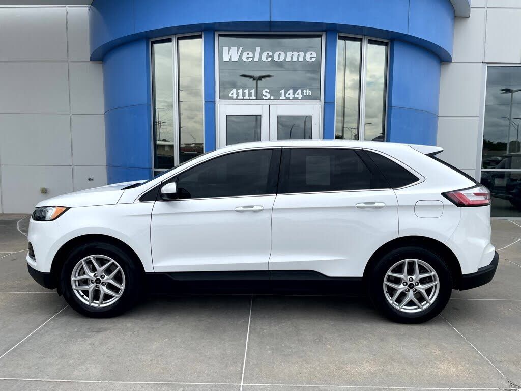 2024 FORD Edge