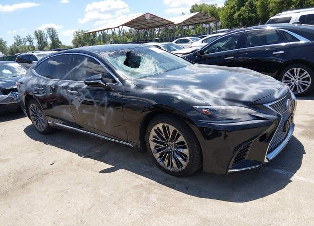 2019 LEXUS LS