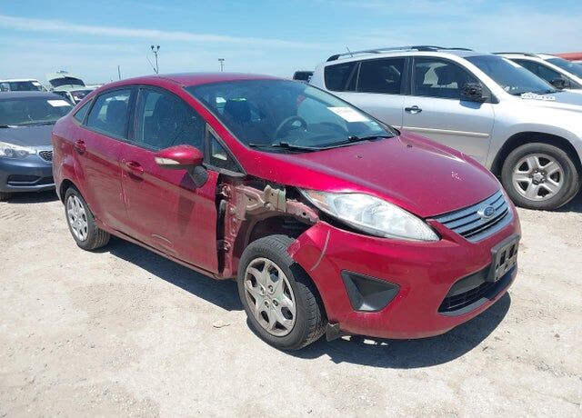 2013 FORD Fiesta