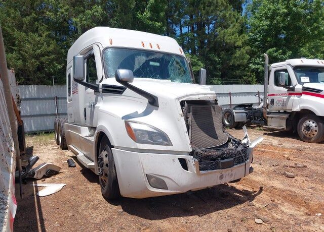2020 FREIGHTLINER New Cascadia 126" Sleepercab