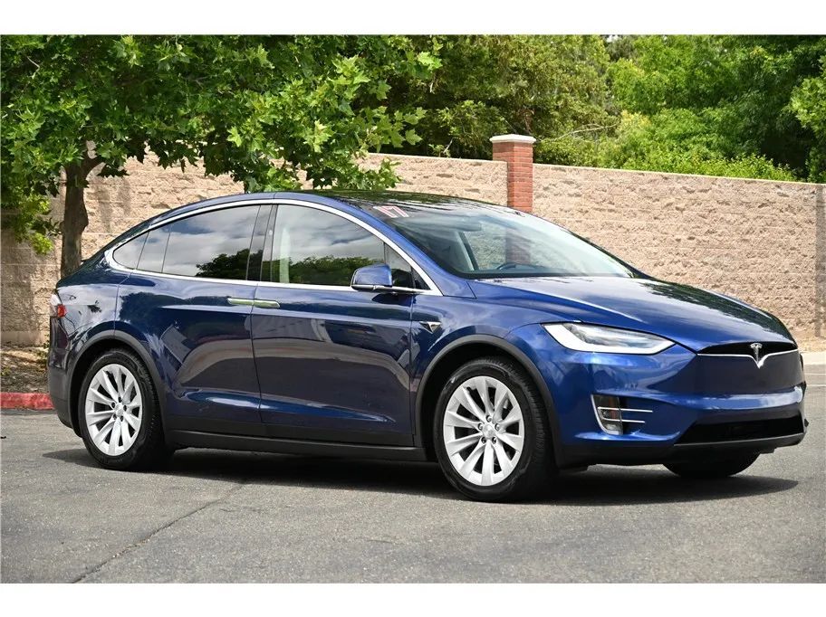 2017 TESLA Model X