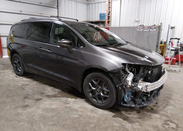 2018 CHRYSLER Pacifica