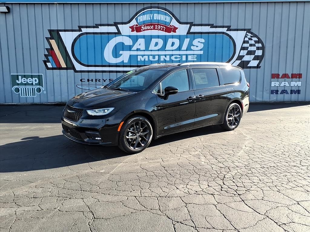 2026 CHRYSLER Pacifica