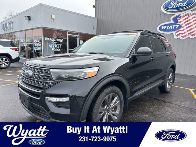 2021 FORD Explorer
