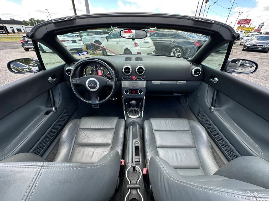 2005 Audi TT
