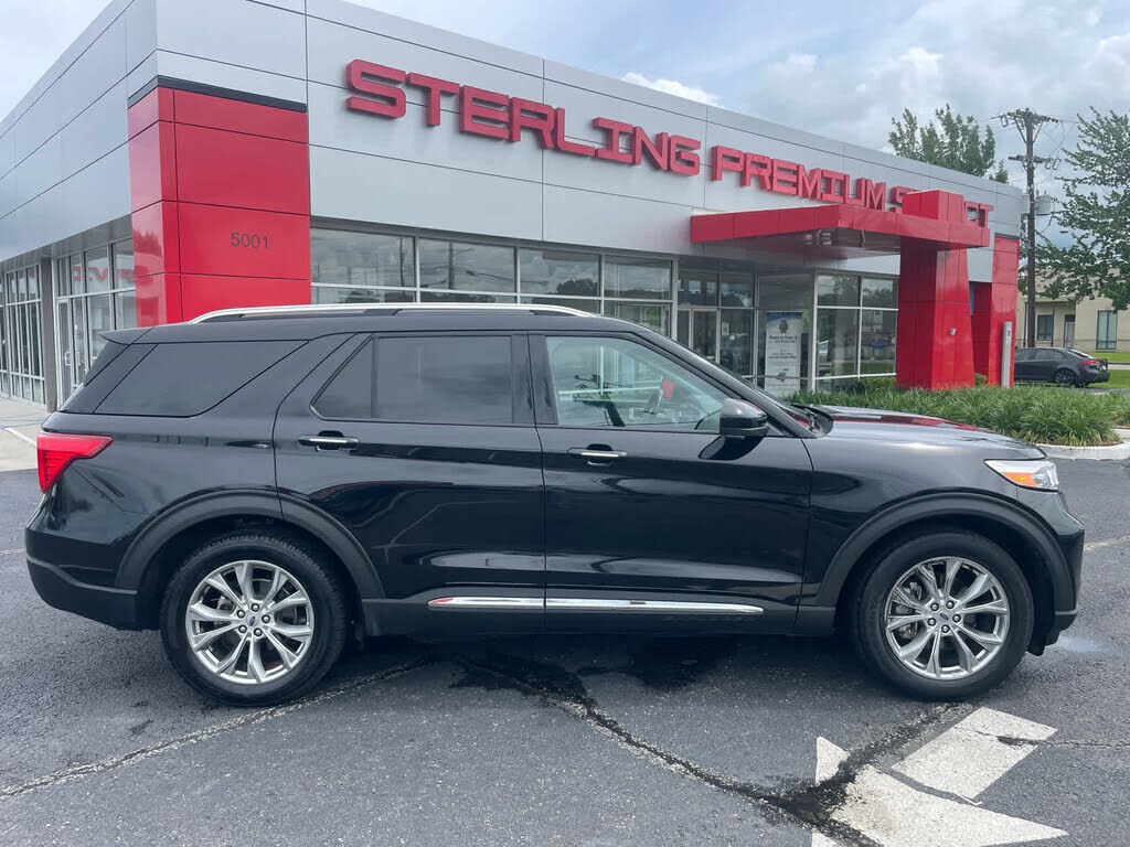 2024 FORD Explorer