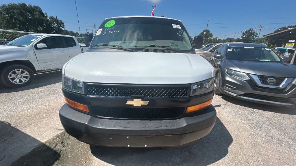 2021 CHEVROLET Express