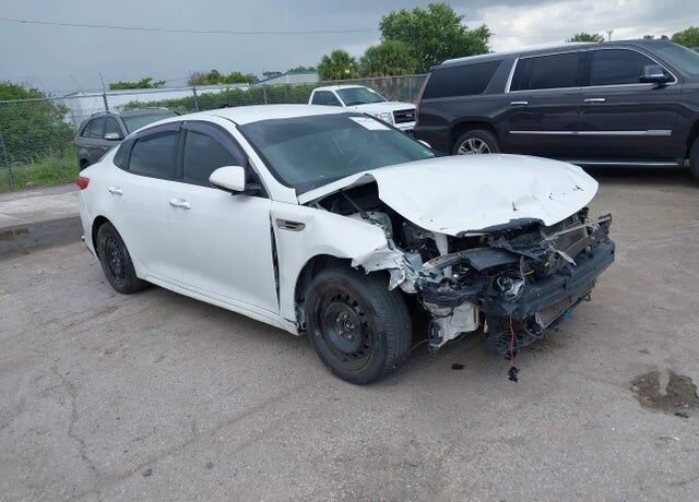 2016 KIA Optima