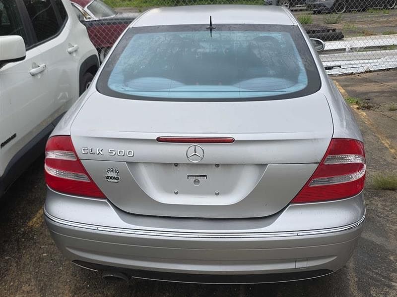 2003 MERCEDES-BENZ CLK-Class