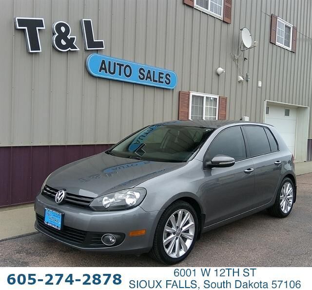 2012 VOLKSWAGEN Golf