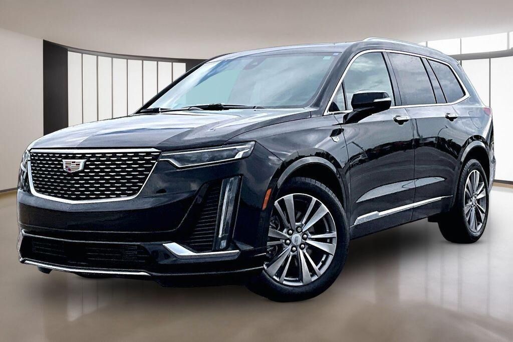2025 CADILLAC XT6