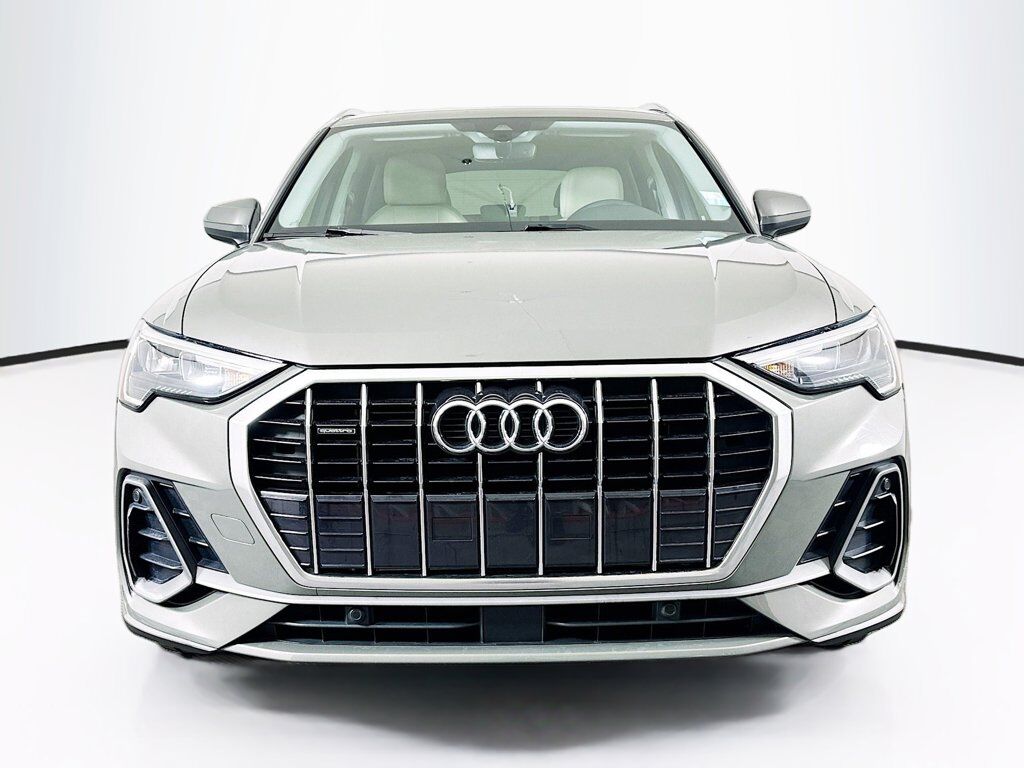 2021 Audi Q3