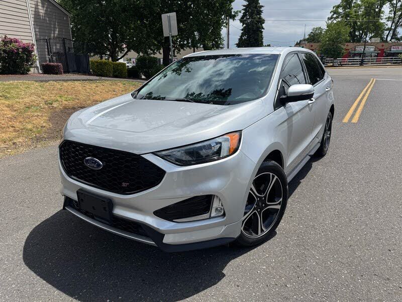 2019 FORD Edge
