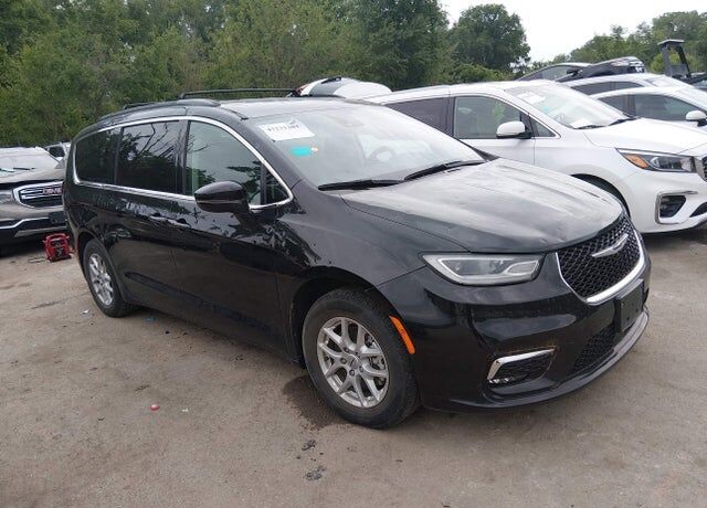 2022 CHRYSLER Pacifica