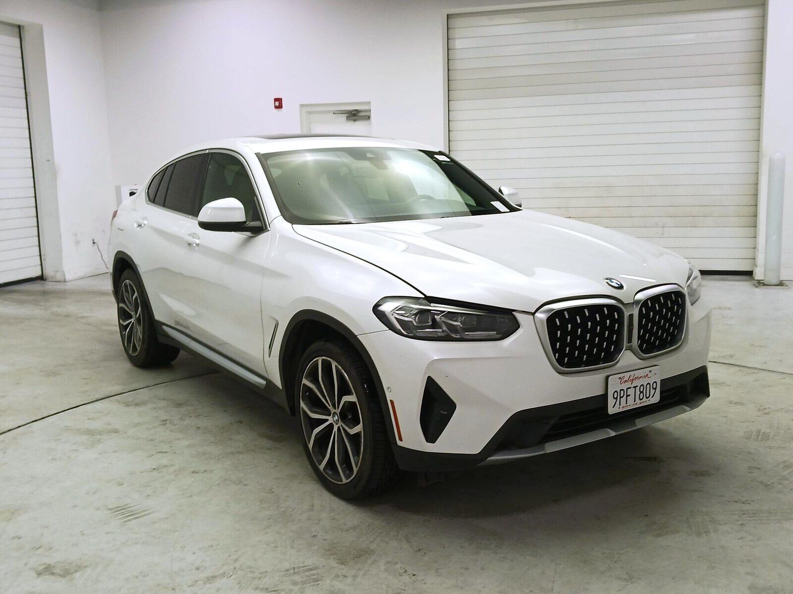 2022 BMW X4