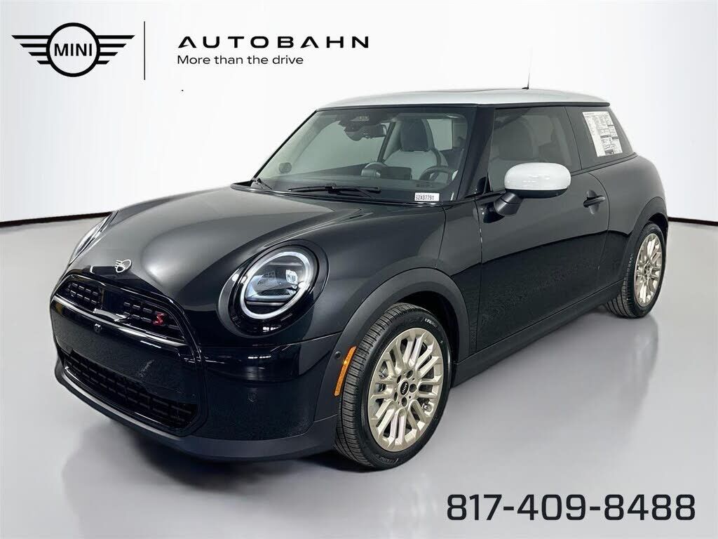 2025 MINI Hardtop