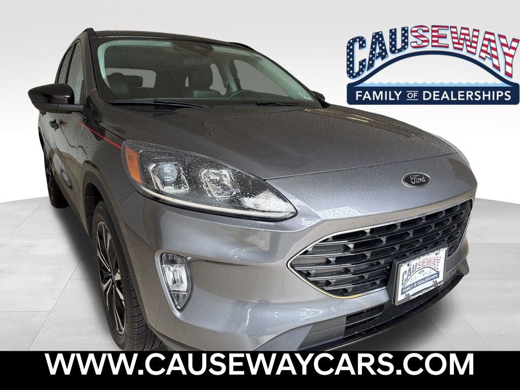 2022 FORD Escape