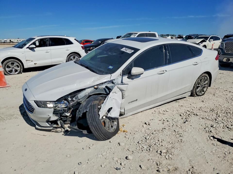 2019 FORD Fusion