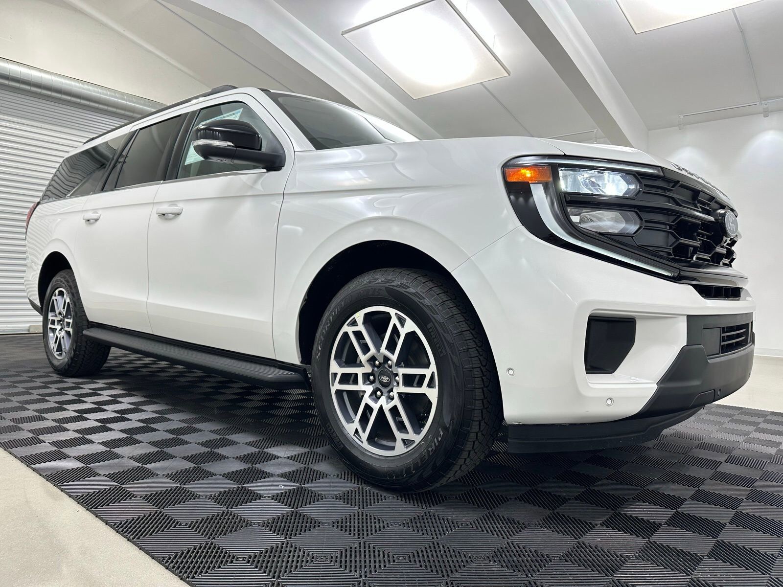 2025 FORD Expedition