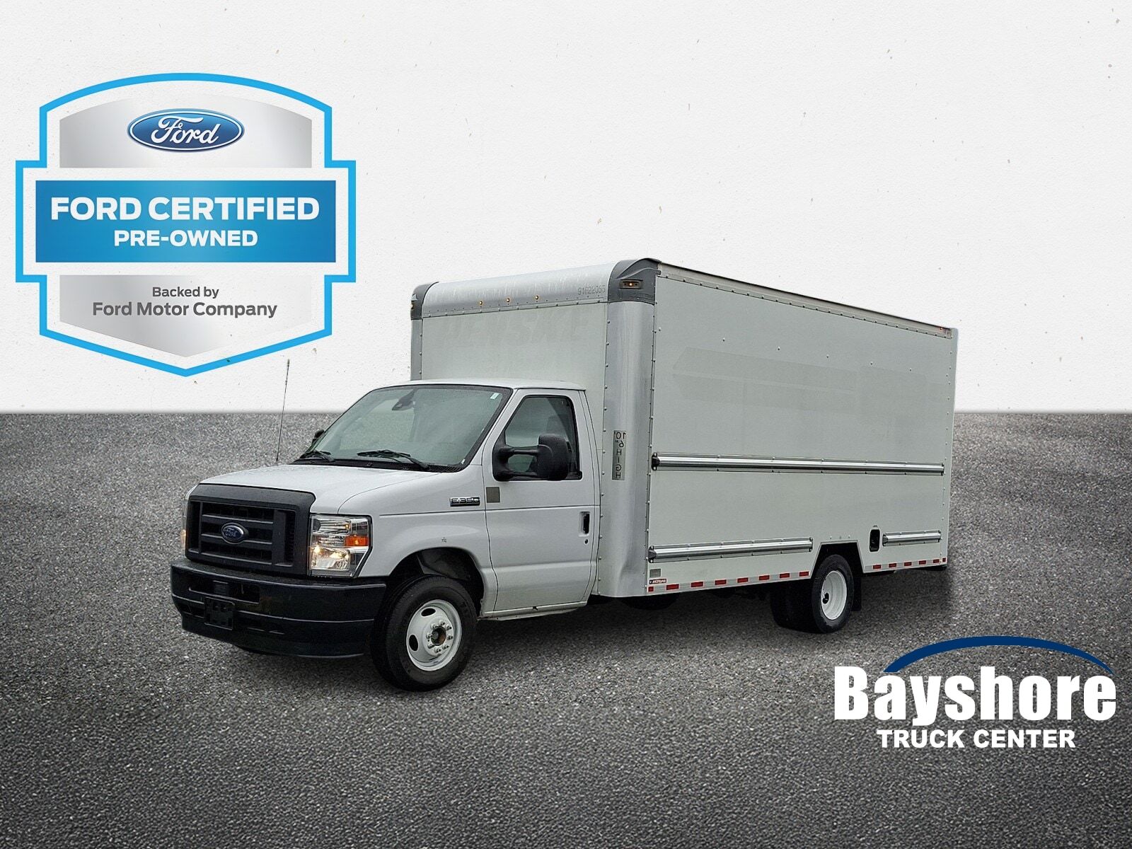 2022 FORD E-350