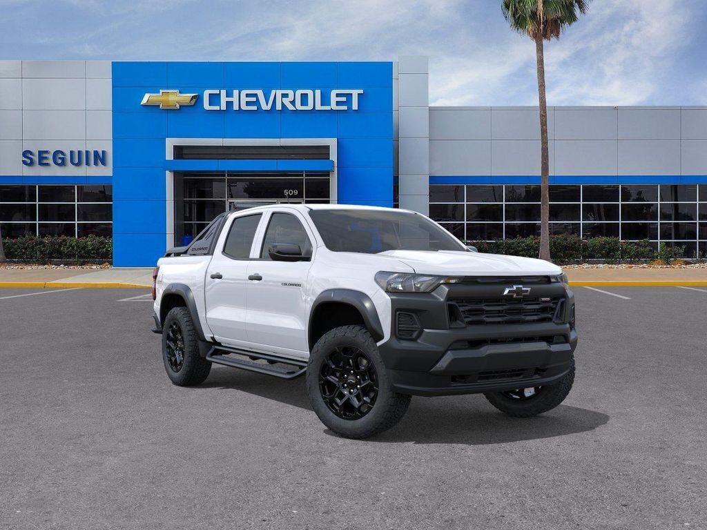 2026 CHEVROLET Colorado