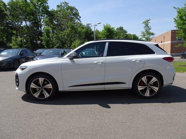 2026 Audi SQ5