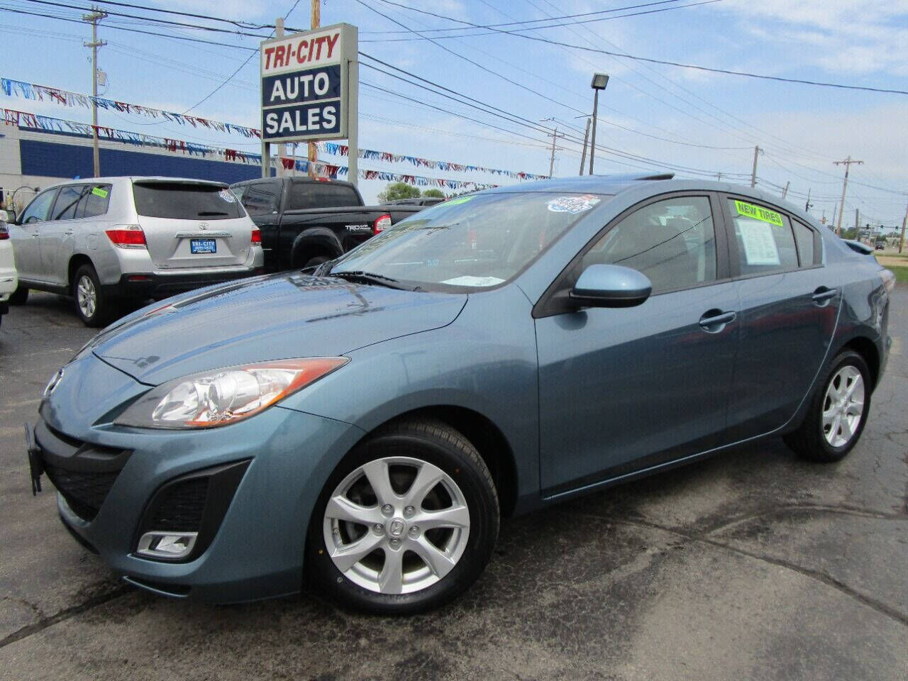 2010 MAZDA Mazda3