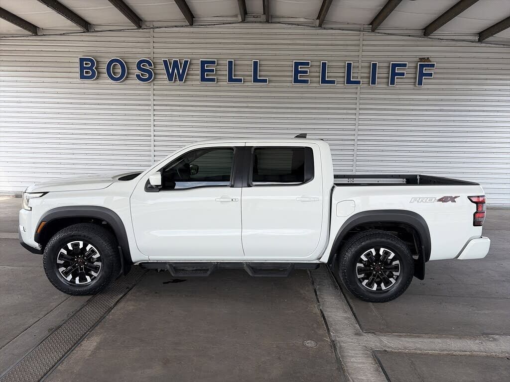 2023 NISSAN Frontier
