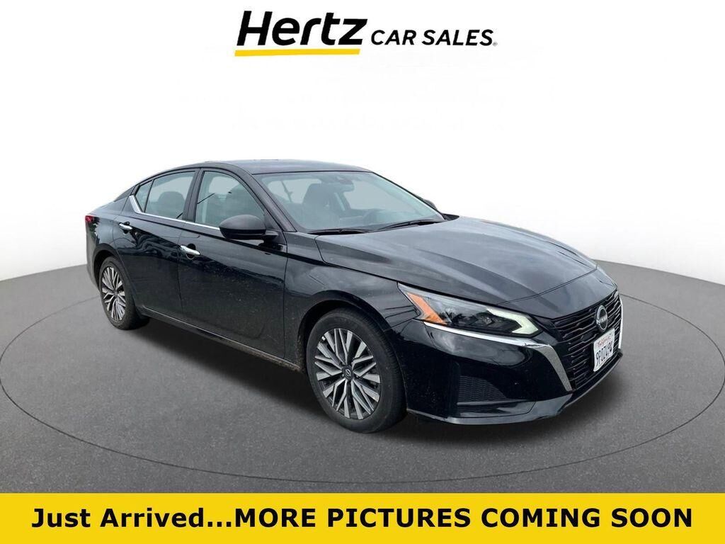 2025 NISSAN Altima